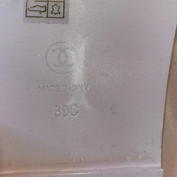 Chanel knockoff Pink Sandles - Picture 5 of 5